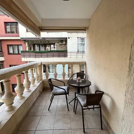 Large 2 Bedroom Soseaua Nordului * Bukarest