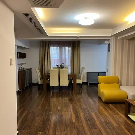 Large 2 Bedroom Soseaua Nordului Bucharest