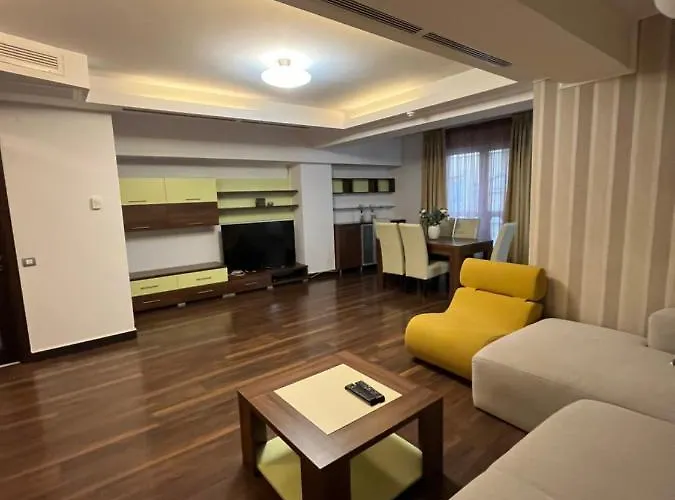 דירה Large 2 Bedroom Soseaua Nordului בוקרשט